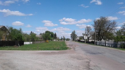 Продается земельный участок в с. Садки Житомирского района.
10 км до Житомира.
. . фото 10