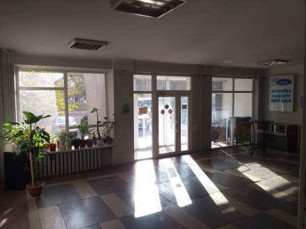 Продаются офисные помещения расположенные в бизнес-центре по ул. Кобылянского об. Центрально-Городской. фото 6