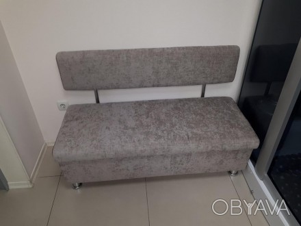 Офисный диван с коробом DS 1200*500*800h тканная ткань светло-серая