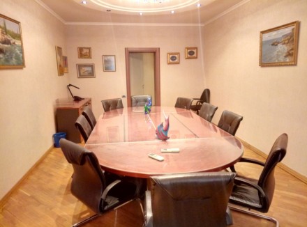 Сдам представительский офис в Одессе 307 м Французский б-р, дорогой ремонт. Фаса. Приморский. фото 3