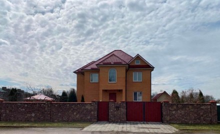 Продам дом Бориспольский район с.Великая Александровка – 282 кв.м., кирпич. . фото 2