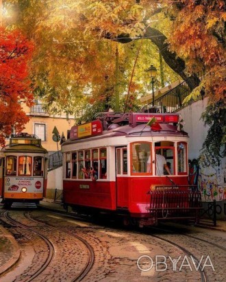 Очаровательный трамвай из солнечной лиссабонской осени.
	Плотная бумага 450 гр/м. . фото 1