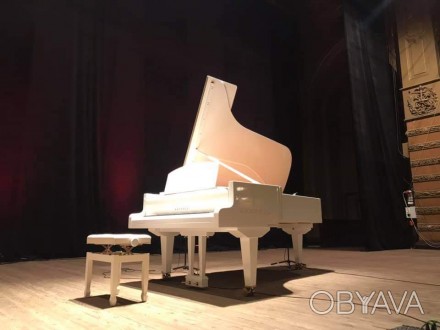 Продам единственный в Украине белый концертный рояль
E S T O N I A 275 СМ.
Роя. . фото 1