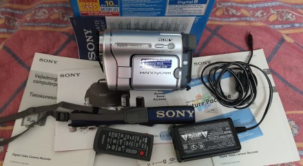 видеокамера Sony TRV-460. Николаев. фото 1 видеокамера Sony TRV-460. Николаев. фото 1