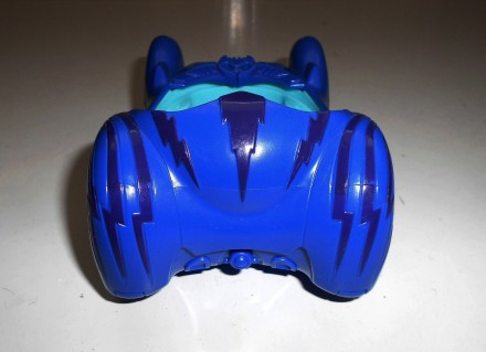 Яркая пластиковая гоночная машина супергероя Пи Джей Кетбоя Just Play  из мультс. . фото 6