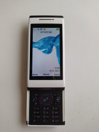 Sony Ericsson U10i Aino
Телефон робочий.
Динаміки без хрипів.
В комплекті тел. . фото 3