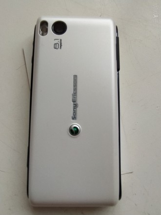 Sony Ericsson U10i Aino
Телефон робочий.
Динаміки без хрипів.
В комплекті тел. . фото 10