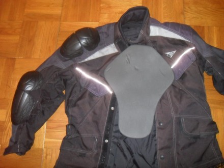 Есть также ещё несколько хороших  кожаных и текстильных мотокурток и брюк с мини. . фото 4