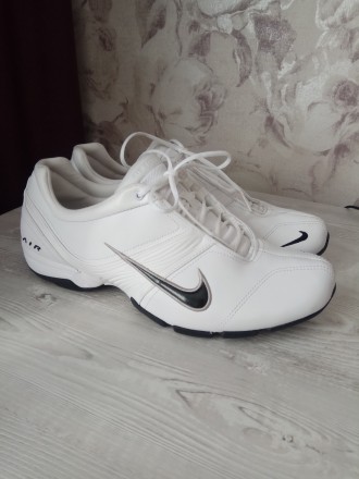 Продам кроссовки Nike TOUKOL очень лёгкая и удобная обувь звоните договоримся.. . фото 6