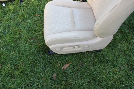сидения с авто 2014 года в идеальном состоянии , максимальная комплектация , обд. . фото 10