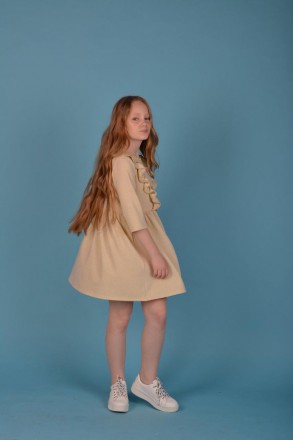 Детское платье из тонкого трикотажа с легким люрексом цвета Шампань для девочки
. . фото 3