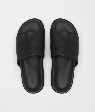 Шлепки Bottega Veneta Slides in a Bicolor Maxi Weave Nero. Одесса. фото 1 Шлепки Bottega Veneta Slides in a Bicolor Maxi Weave Nero. Одесса. фото 1
