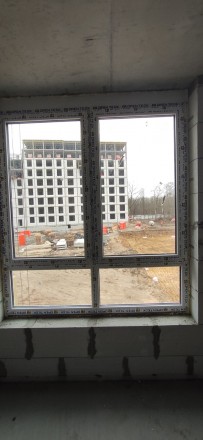 Характеристика квартири:металеві двері, вікна – двокамерні склопакети з ен. Буча. фото 3