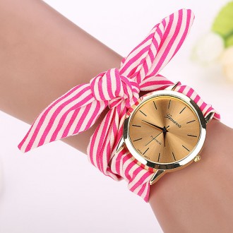 
Женские цветные наручные часы Geneva
 
 
Модные наручные часы с тканевым ремешк. . фото 5