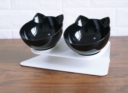 Набор в который входит 2 тарелки и подставка с правильным углом для кота или соб. . фото 2