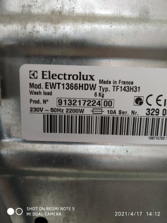 Разбираю стиралку Electrolux EWT1366HDW ,сломалась одна опора барабана.Все остал. . фото 5