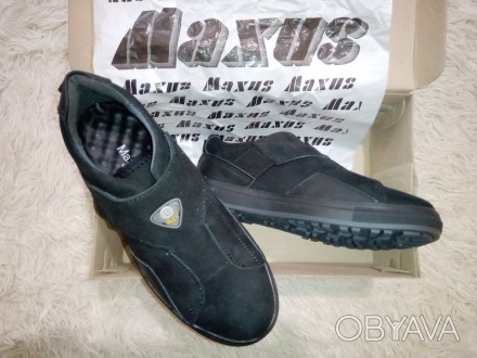 Детские кроссовки-туфли MAXUS в упаковке.
Кожаные, черного цвета .
Маломерки!!. . фото 1