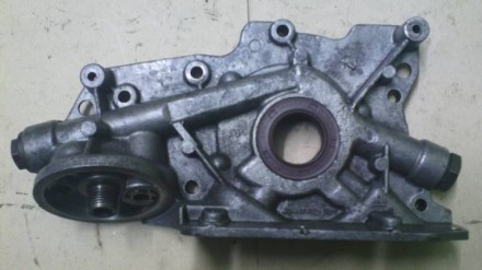 Маслонасос передня кришка Gm 90325074 (233) Опель 40 4478.1.79/03 оригінал. Винница. фото 1 Маслонасос передня кришка Gm 90325074 (233) Опель 40 4478.1.79/03 оригінал. Винница. фото 1