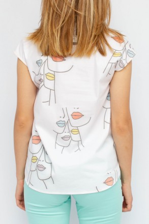 
Легкая блузка от турецкой фабрики Perzoni. Цвет блузки белый с узором в виде аб. . фото 5