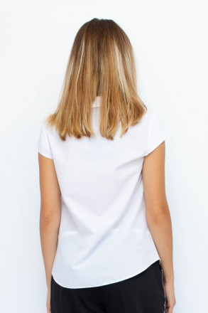 
Легкая блузка от турецкой фабрики Reaction. Блузка однотонного белого цвета с ц. . фото 4
