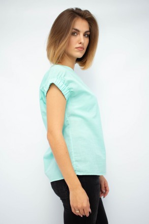 
Легкая блузка от турецкой фабрики Cliche. Блузка однотонного бирюзового цвета. . . фото 3