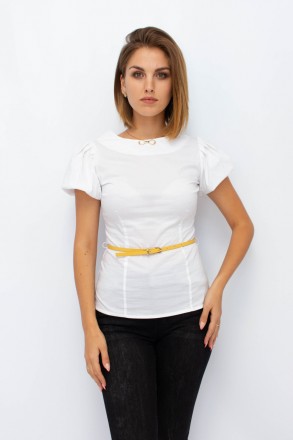 
Блузка белого цвета с желтым пояском, производство Турция. Ткань блузки легкая,. . фото 2