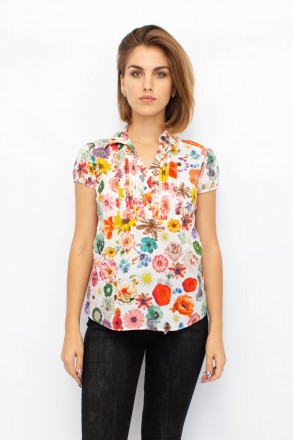 
Легкая блузка от турецкой фабрики Sisline. Блузка белого цвета с цветочным прин. . фото 2