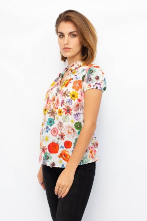 
Легкая блузка от турецкой фабрики Sisline. Блузка белого цвета с цветочным прин. . фото 3