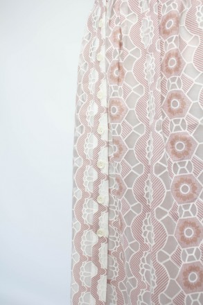 
Повседневное платье Espiga с оригинальным абстрактным узором. Ткань платья легк. . фото 6