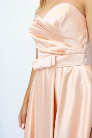 
Нарядное платье Doridorca розовогоцвета. Ткань мягкая, атласная, есть подкладка. . фото 6
