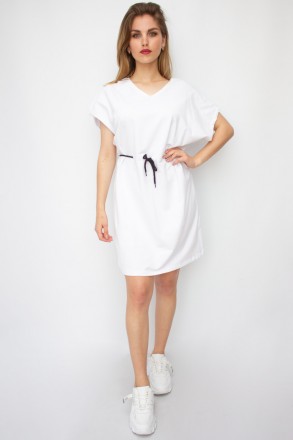 
Повседневное платье Mixray, легкое, белый цвет. Платье свободное, длина выше ко. . фото 3