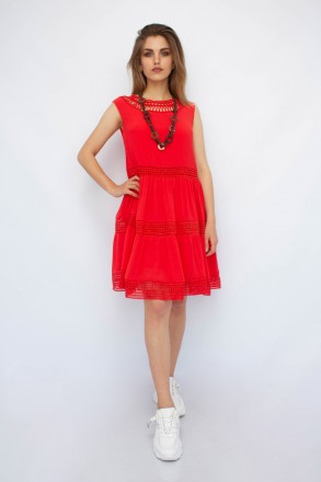 
Повседневное платье Effective, легкое, с подкладкой, яркий красный цвет. Платье. . фото 3