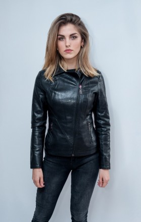 
Крутая куртка косуха Angmifer 710 классического черного цвета. Куртка приталенн. . фото 2