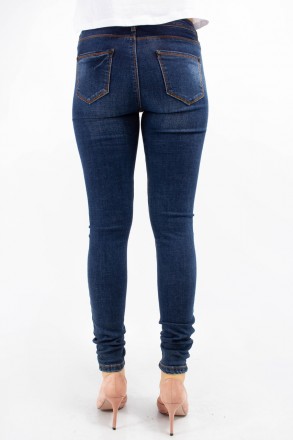 
Женские джинсы производство Китай. Покрой зауженный, ткань плотная, немного тян. . фото 5
