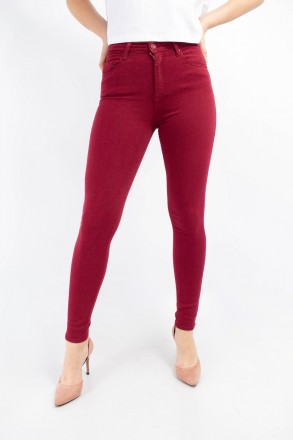 
Прикольные женские джинсы бордового цвета, производство Турция. Покрой зауженны. . фото 2