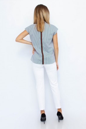 
Легкая блузка от турецкой фабрики Perzoni. Блузка принтом в виде вертикальной п. . фото 5