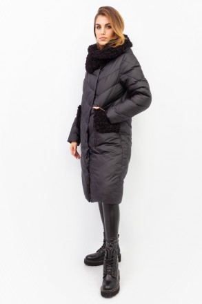 
Зимняя куртка черного цвета с необычным мехом на воротнике и карманах. Куртка п. . фото 3