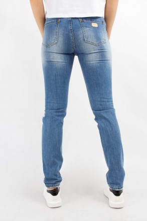 
Летние женские джинсы с разрезами и рваными элементами, производство Турция. По. . фото 5