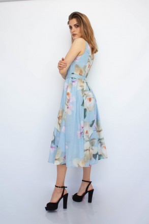 
Повседневное платье Lilium летней цветочной расцветки. Ткань платья легкая, воз. . фото 6