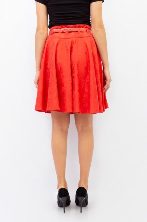 
Расклешенная юбка красного цвета, производство Турция. Ткань плотная, без подкл. . фото 5
