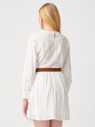 
Повседневное платье Dilvin, легкое, летний белый цвет. Платье приталенное с поя. . фото 5