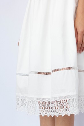 
Оригинальное платье Laqbi однотонного белого цвета. Платье - приталенное, длина. . фото 7