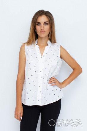 
Легкая блузка от турецкой фабрики Mer. Блузка белого цвета с мелким принтом мор. . фото 1