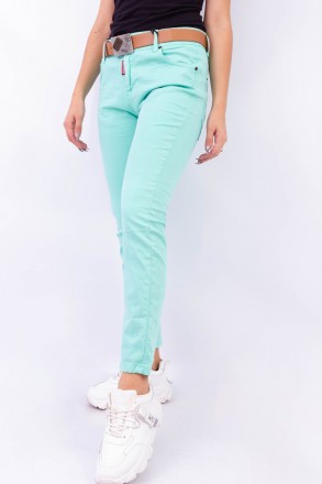 
Классические женские джинсы, производство Турция. Покрой бойфренд, ткань плотна. . фото 3