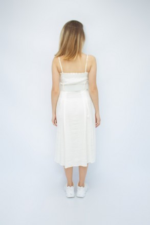 
Повседневный сарафан Dilvin, легкий, классический белый цвет. Платье приталенно. . фото 6