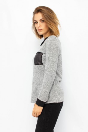 
Классический свитер-блузка серого цвета с черными элементами, производство Турц. . фото 4