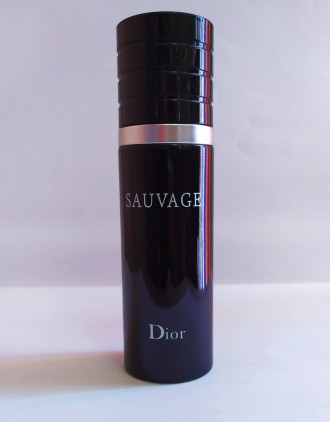 В 2015 году Дом Диор выпустил новый аромат Sauvage с похожим именем, происходящи. . фото 3