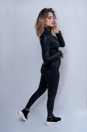 
Крутая куртка косуха Angmifer классического черного цвета. Материал куртки плот. . фото 7