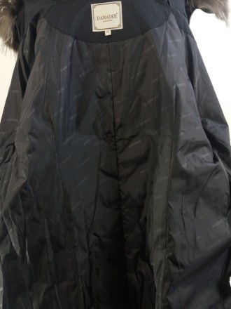 
Женская зимняя куртка Damader синего цвета с натуральным мехом на капюшоне. Кур. . фото 6
