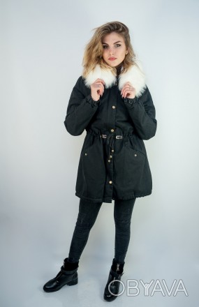 
Молодежная женская куртка-парка синего цвета с белым мехом на капюшоне. Куртка . . фото 1